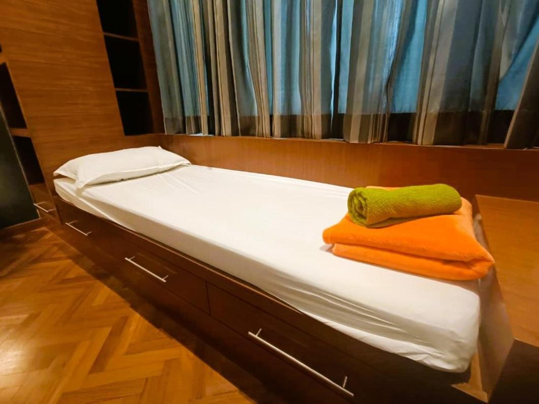 Straits Quay Marina Suites Penang By Aurorahomes Bagan Jermal Buitenkant foto