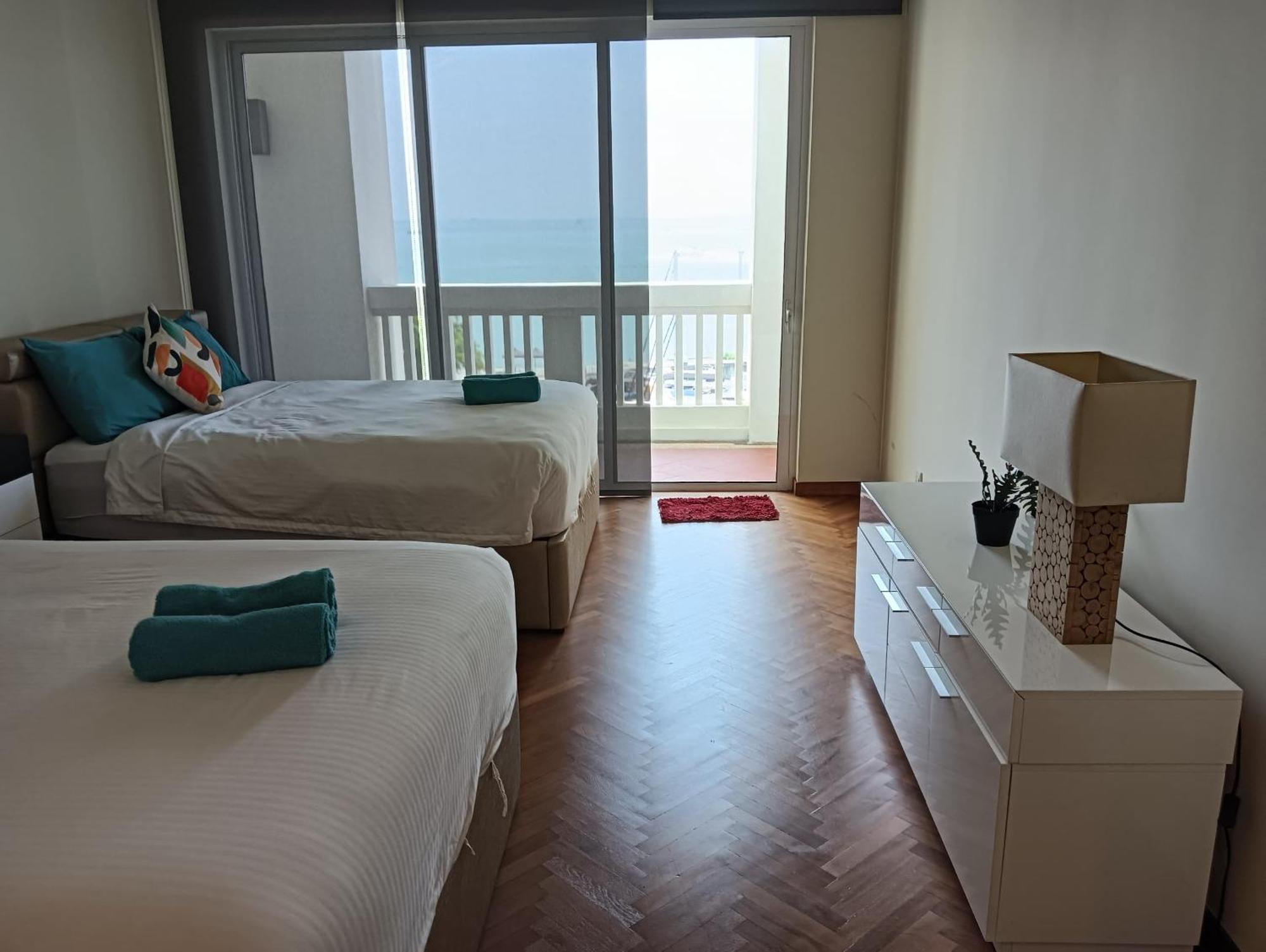 Straits Quay Marina Suites Penang By Aurorahomes Bagan Jermal Buitenkant foto